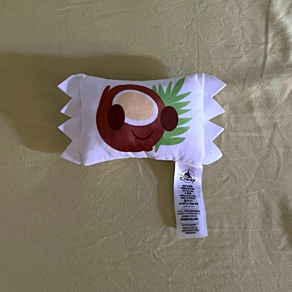 Disney munchling coconut bar sidekick. NWT fresh out of the package